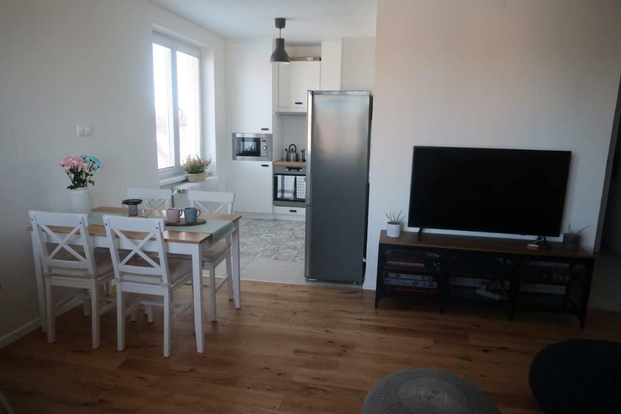 Hniezdo V Raji 1 - Luxurious Apartment 3 Min Walk To City Center Spisska Nova Ves Ngoại thất bức ảnh